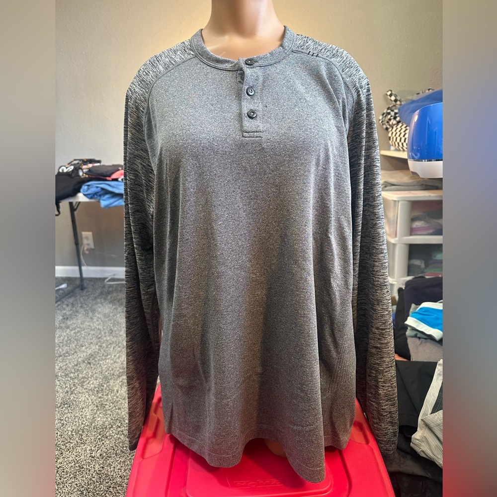 Lululemon THE Henley